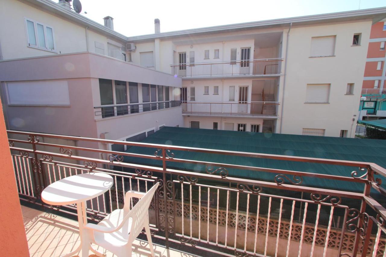 Graziano Apartment Bibione Bagian luar foto